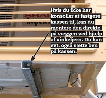 Kasse til varmepumpe skrues fast Varmepumpeskjuler skrues fast til stålkonsoller